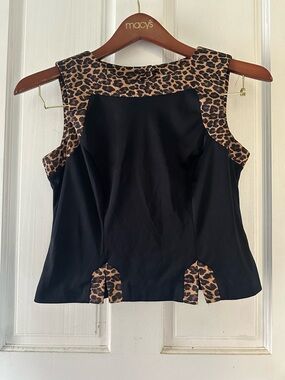 🌻 Vintage Leopard Trim Button-Back Sleeveless Blouse 🌻